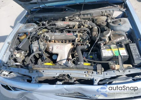 1989 Toyota Camry Le from USA, damaged, VIN JT2SV22E0K3334604